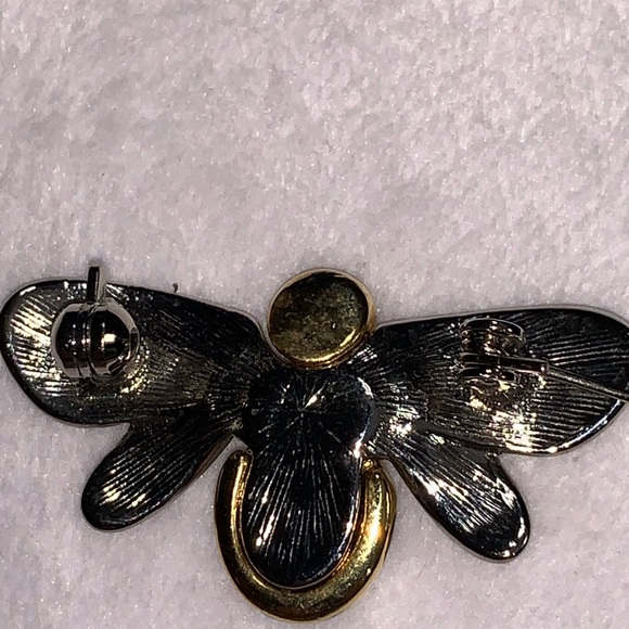 Gold and Silver Bee Brooch - Picture 6 of 8